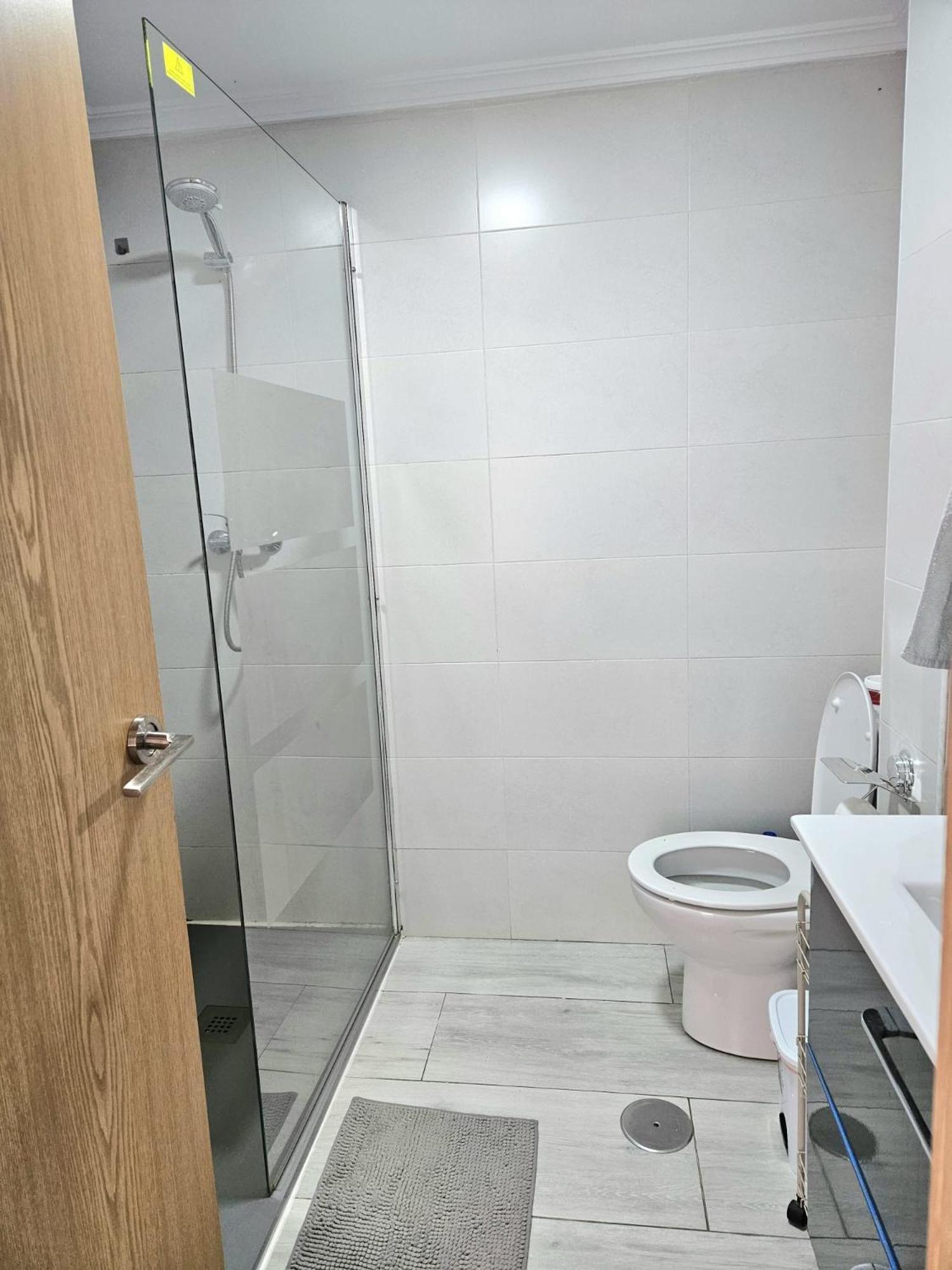 Hotel Habitacion Privada A 15 Min De La Playa/Piso à Huelva Extérieur photo